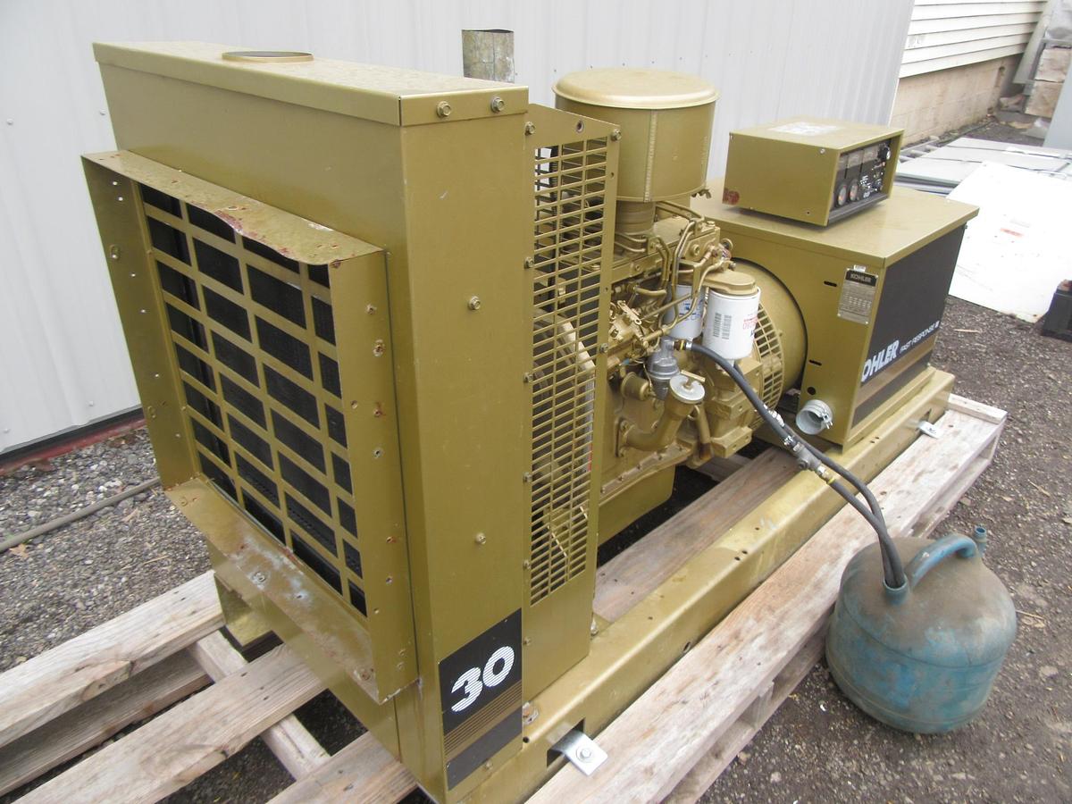 Used 30 KW 33KW DIESEL GENERATOR KOHLER 120/240V CUMMINS 4B 12-LEAD RECONNECTABLE