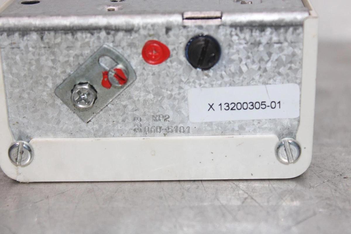 Used DANFOSS DIFFERENTIAL PRESSURE SWITCH X13200305-01 DWK4B06199 400 VAC 16 AMP