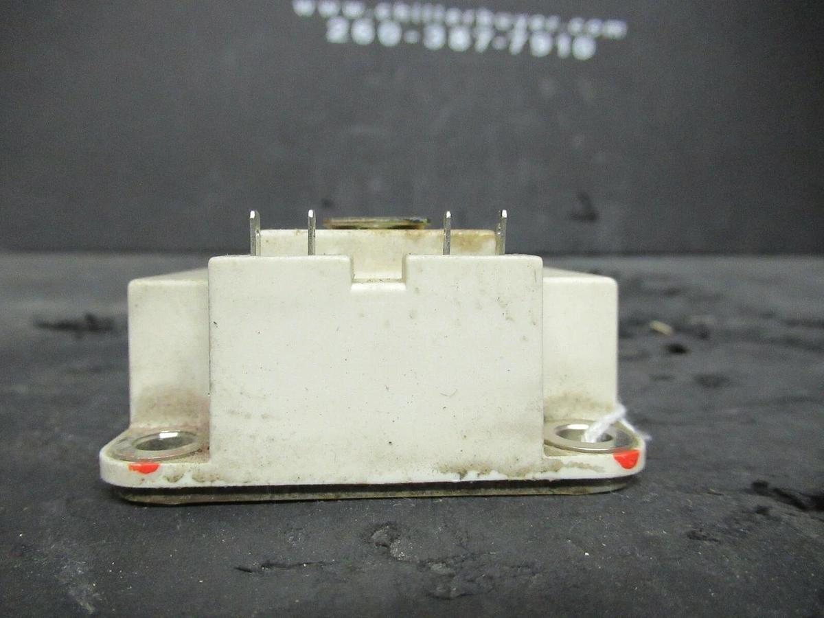 Used EUPEC IGBT 0122B BSM200GB120DN2 ENCAPSULATION POWER MODULE