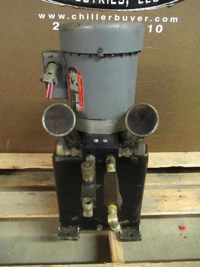 Used HYDRAULIC PUMP DAYTON 3-PHASE 3N234-A 3/4 HP 3450 RPM 60 HZ 1.0 SF LINE OILER