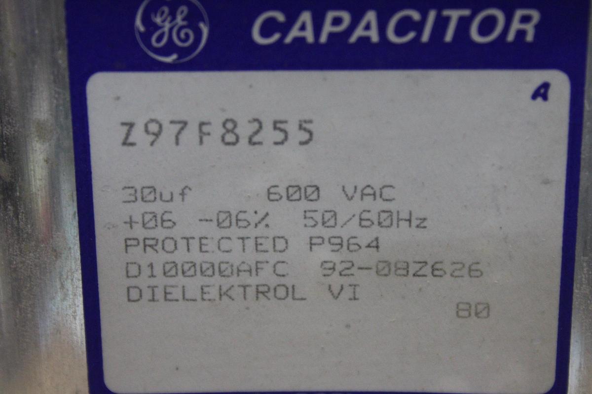 Used ALLEN-BRADLEY ENCLOSED MANUAL MOTOR STARTER 609-AAW NEMA SIZE 0 600 VAC