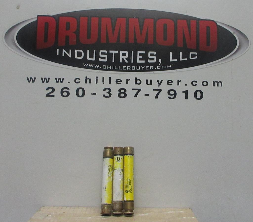 Used LOT OF 2 BUSSMAN FUSETRON FUSES FRS-R-30 30 AMP 600 VAC DUAL ELEMENT TIME-DELAY
