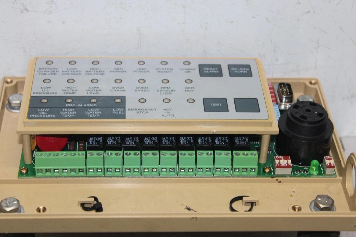 Used GENERAC GENERATOR LIGHT REMOTE ANNUNCIATOR ALARM CONTROL MODULE 0G5719 REV. B