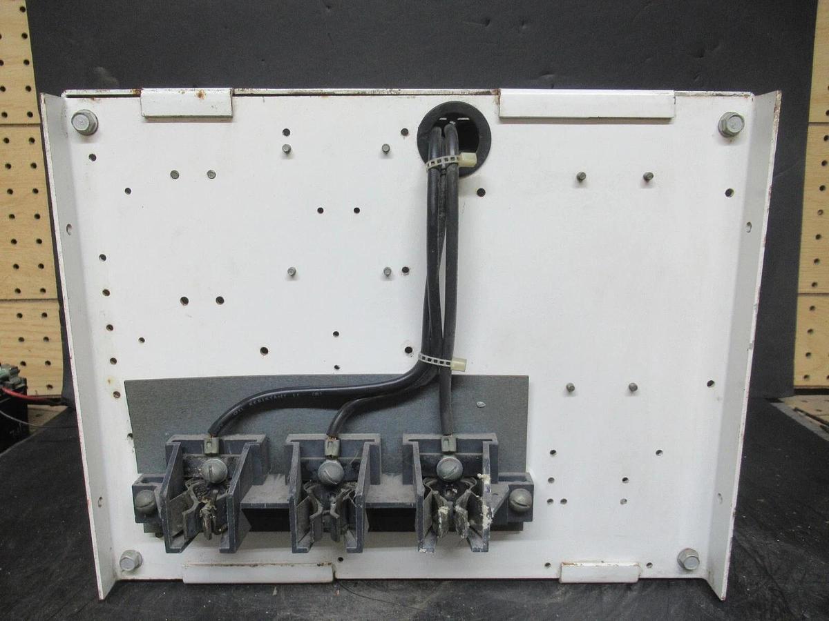 Used CUTLER HAMMER MOTOR STARTER CONTROL 12" W/ A10CN0 NEMA SIZE 1 7 AMP 600 VAC