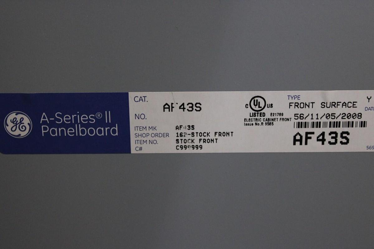 Used GENERAL ELECTRIC SERVICE PANELBOARD AB43B 225 AMP 208Y/120V 3-PHASE NEMA 1