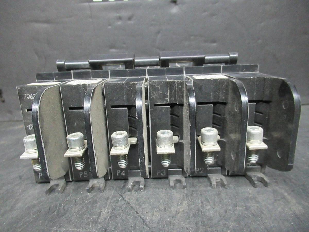 Used HEINEMANN BREAKER CF6-Z1-73 CF6-G8-DU 70 AMP TRIP 240 VAC HH83XE664A