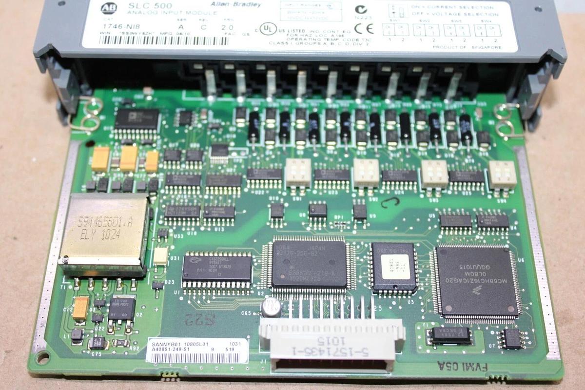 Used ALLEN BRADLEY SLC-500 ANALOG INPUT MODULE 1746-NI8 SER. A REV. C FRN. 2