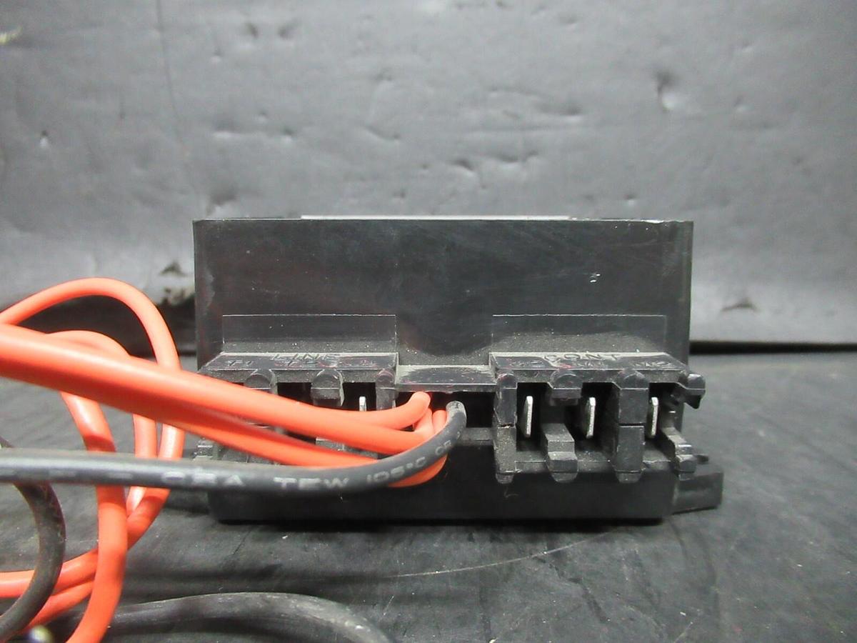 Used ROBERTSHAW GARD PAK II CNT137T1 REV. 10 MP33-2004 300 VA @ 120 VAC