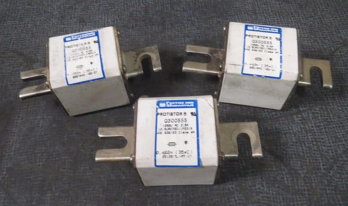 Used FERRAZ SHAWMUT "PROTISTOR" SEMICONDUCTOR FUSE (1) 315 AMP 1250V MODEL: Q300555