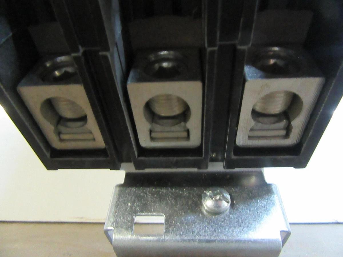 SQUARE D I-LINE BREAKER QDA32125 3-POLE 125 AMP 240 VAC W/ LUGS **WARRANTY**