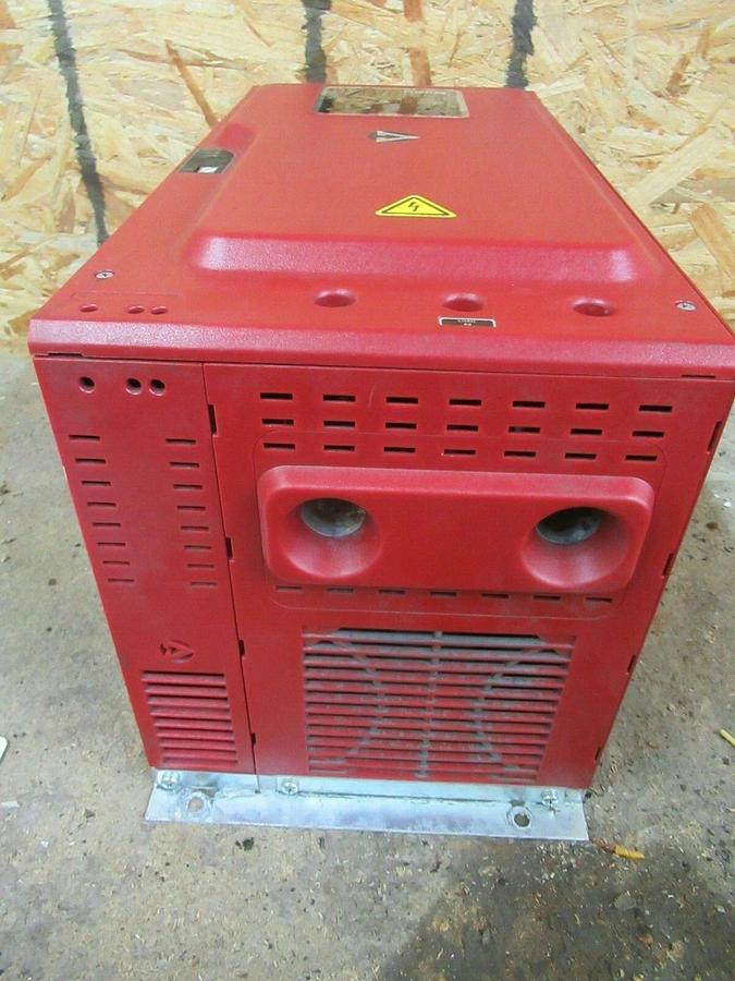 Used CONTROL CONCEPTS SCR POWER CONTROLLER FUSION-ZC 24-600 VAC 500 AMP SINGLE PHASE