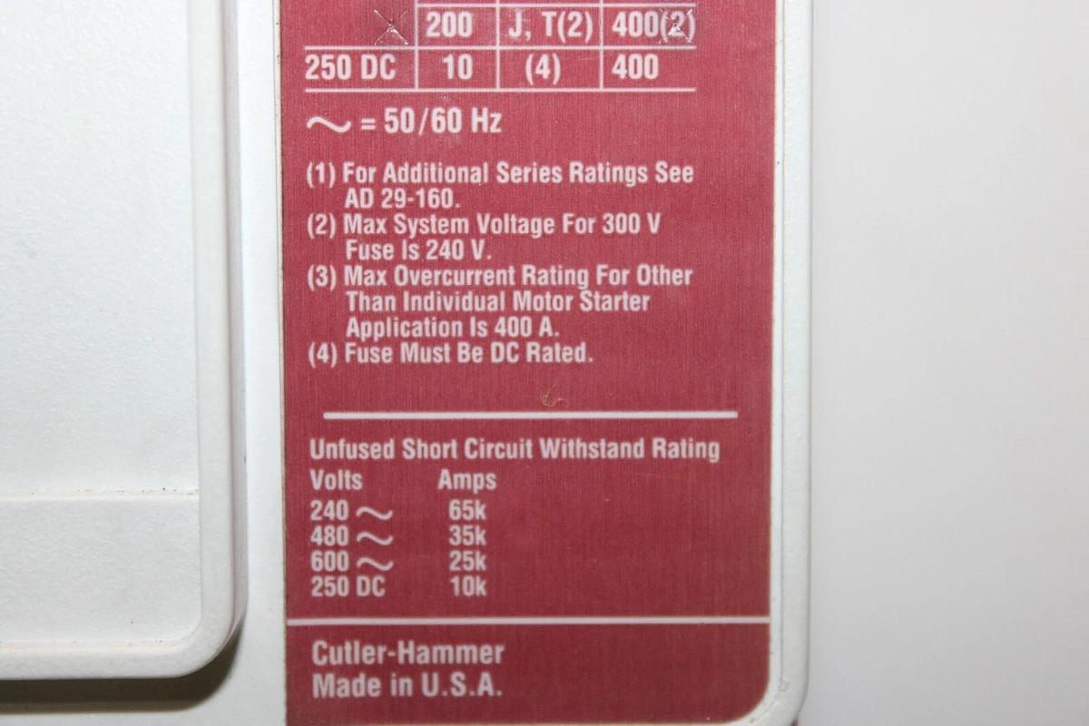 Used CUTLER-HAMMER MOLDED CASE SWITCH LD3600KW 3-POLE 600 AMP 600 VAC KD-K