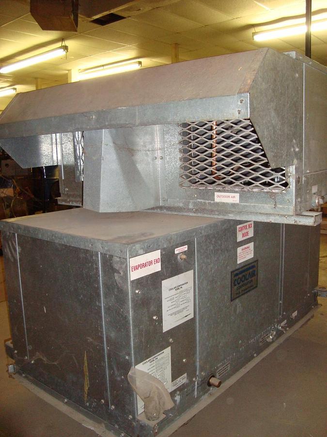 Used 1.5 TON YORK AIR CONDITIONING SYSTEM MCRS18G3AS02 EMCRS18G3AS02 EVAP AND COND