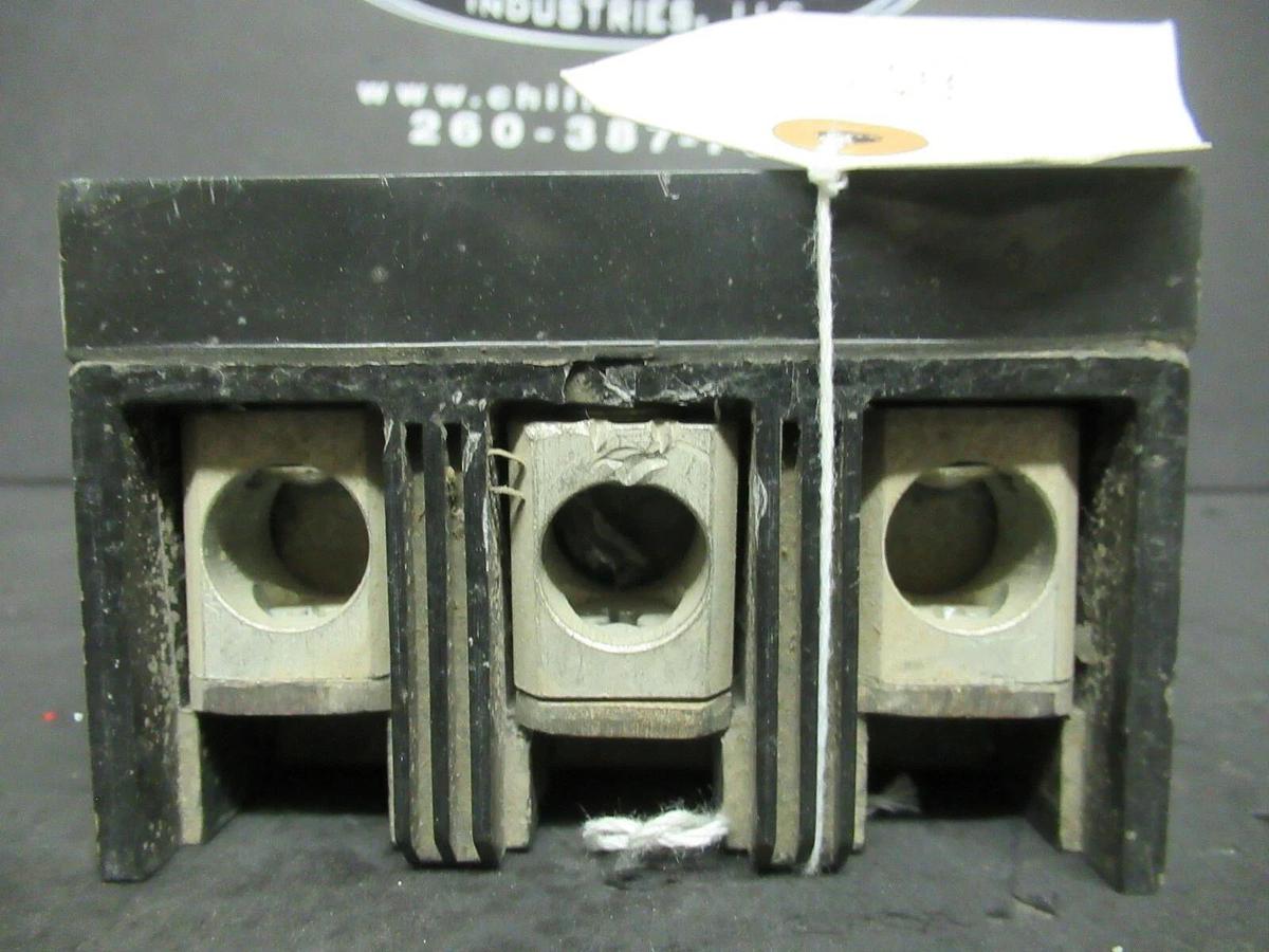 Used 225 AMP GE TQD BREAKER TQD32225 3 POLE 240 VAC