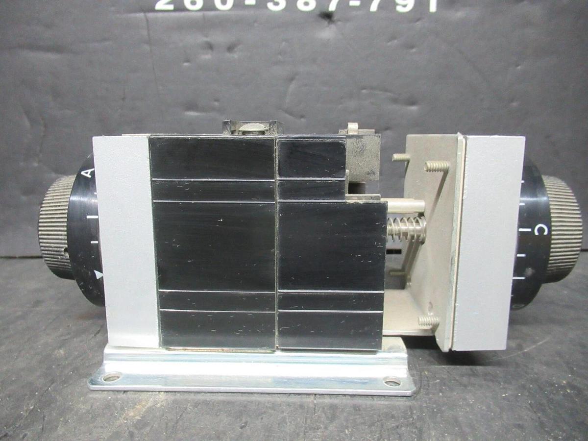 Used AGASTAT TIME DELAY RELAY 2-20 SECONDS 7032CC 24 VDC VOIL 600 VAC 10 AMP