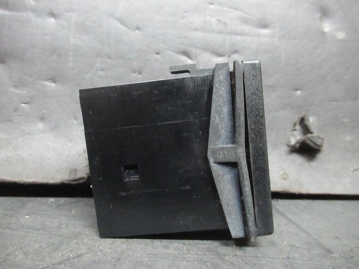 Used GRASSLIN ELAPSED TIME INDICATOR FWZ55-L 05.20.0044.1 110-127 VOLT 60 HZ