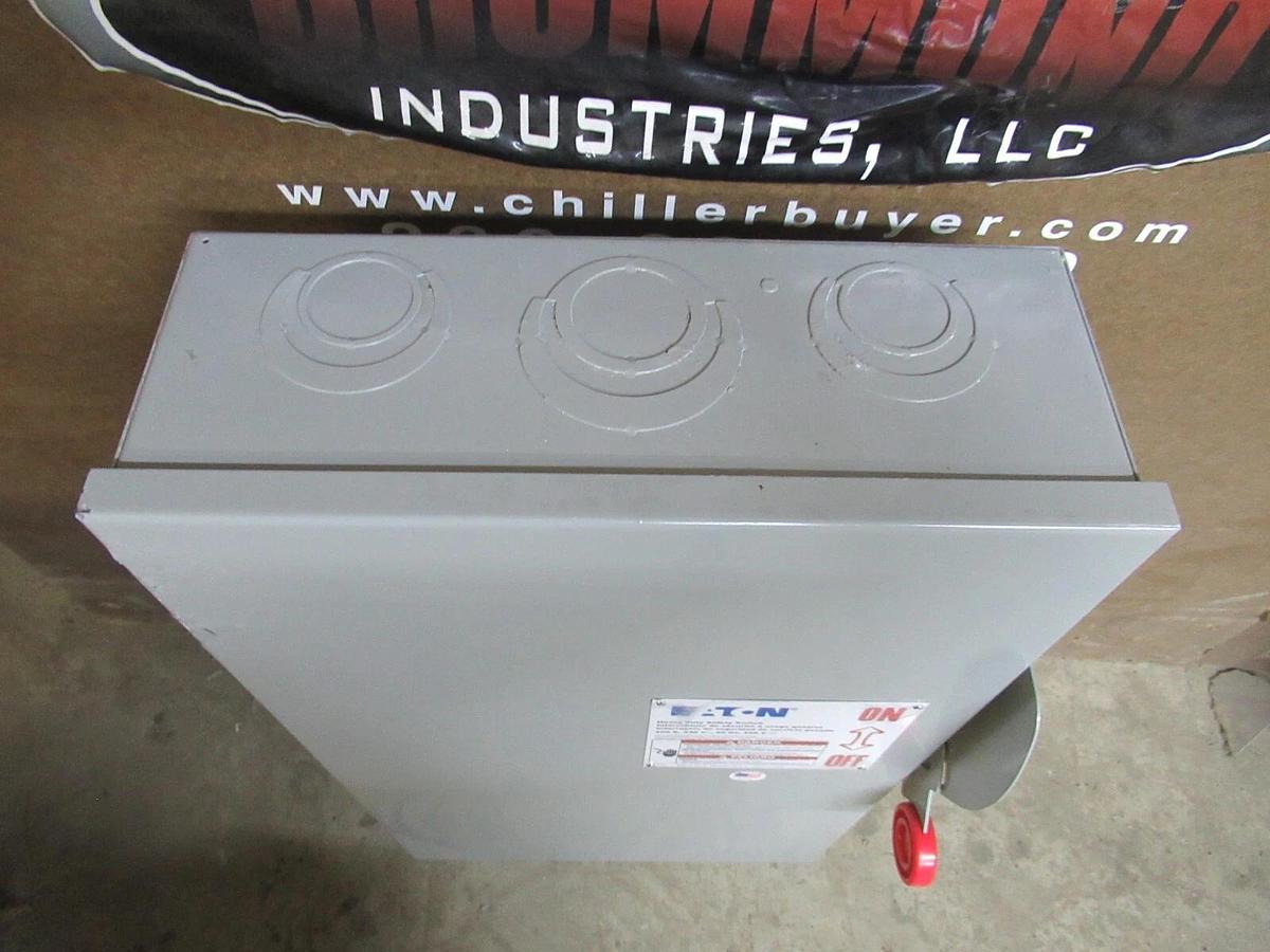 NIB EATON 200 AMP HEAVY DUTY SAFETY SWITCH DH324NGK TYPE 1 3-POLE 60 HP 240 V