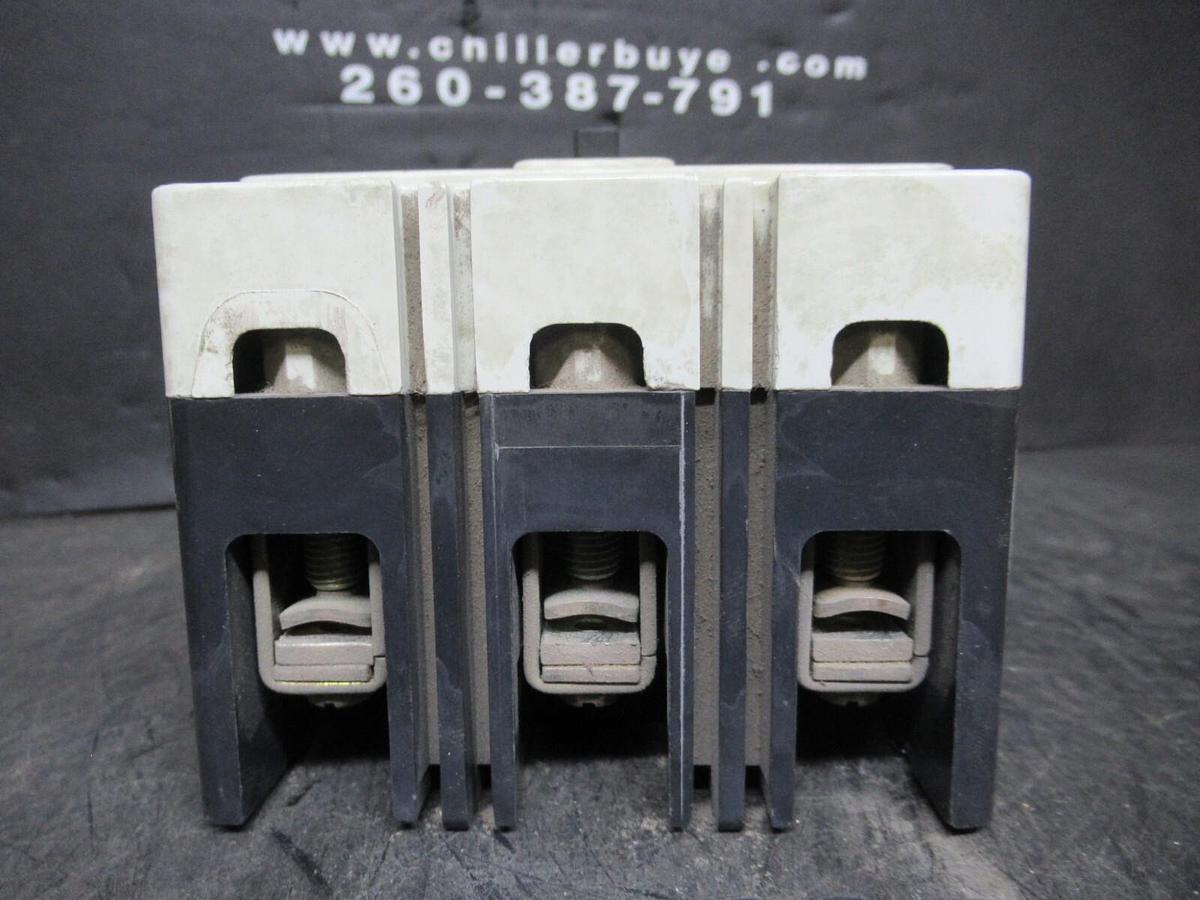 Used CUTLER HAMMER BREAKER HMCP007COC 7 AMP 3-POLE 600 VAC 250 VDC W/ LUGS