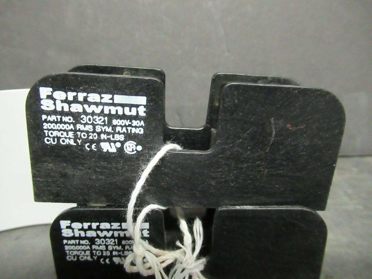 Used LOT OF 2 FERRAZ SHAWMUT FUSE HOLDER 30321 FOR 30 AMP 600 V FUSES