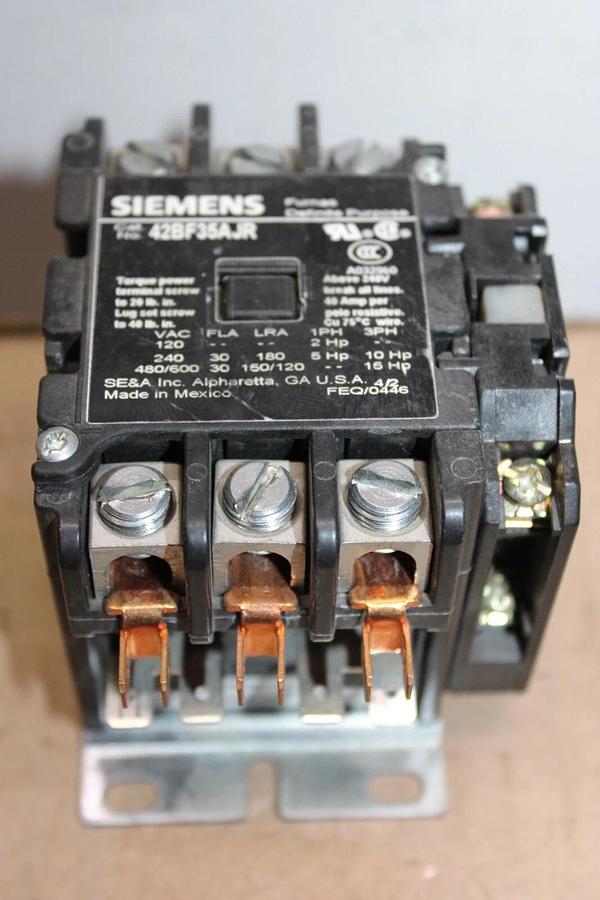 Used SIEMENS CONTACTOR 42BF35AJR 600 VAC 30 AMP 15 HP 3-PHASE COIL: 24 VOLT