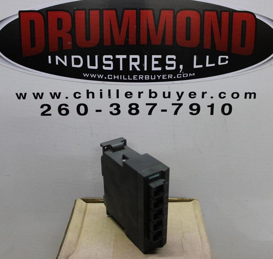 Used SIEMENS INDUSTRIAL ETHERNET SWITCH SCALANCE X005 6GK5005-0BA00-1AA3 24 VDC 0.1 A