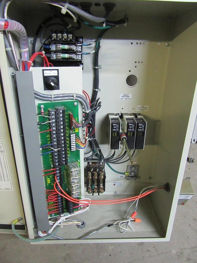 Used ABB VARIABLE SPEED DRIVE H5010154N0P2BAFT00 480 VAC 15 HP 3-PHASE ACH-500