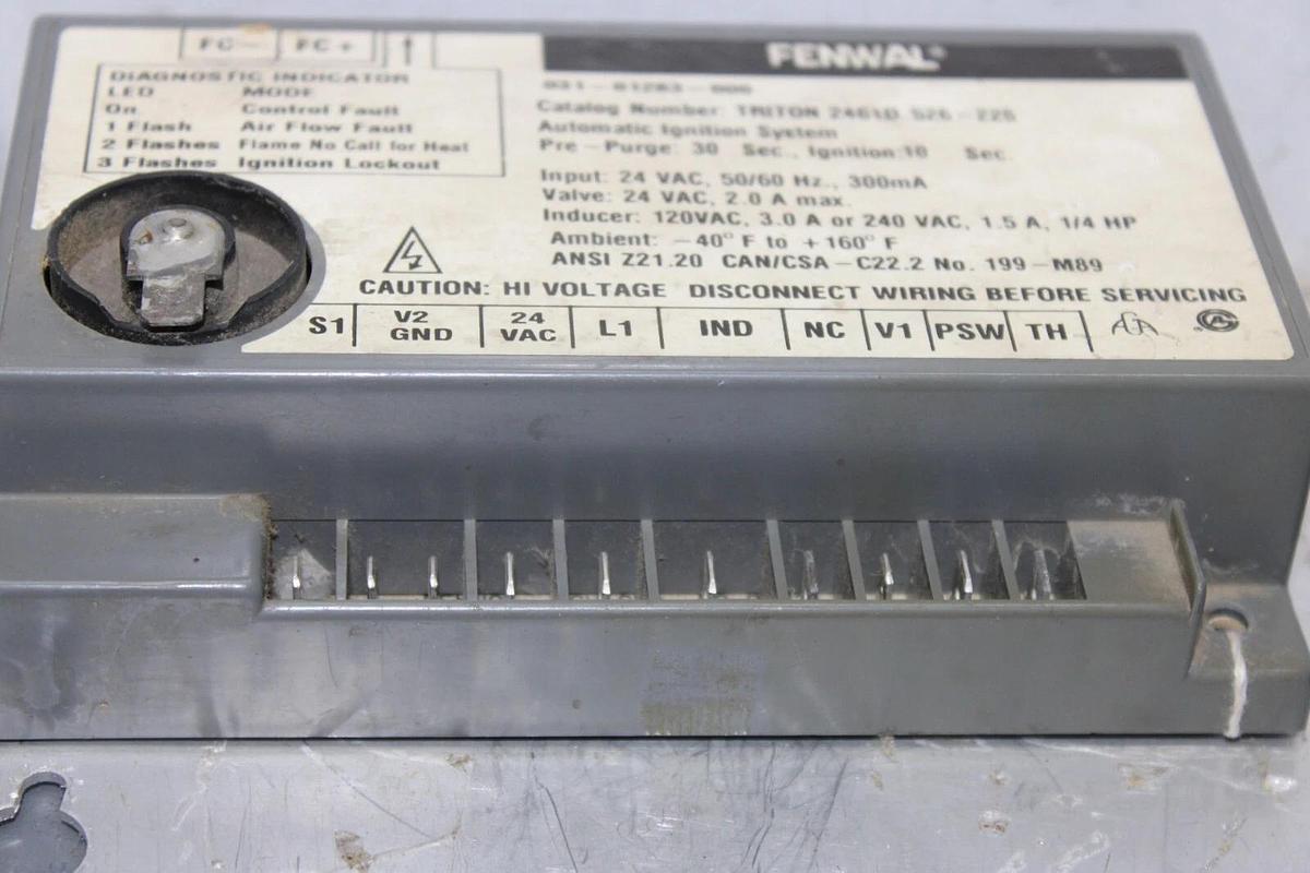 Used FENWAL IGNITION CONTROL MODULE TRITON-2461D-526-225 031-01283-000 24 VAC