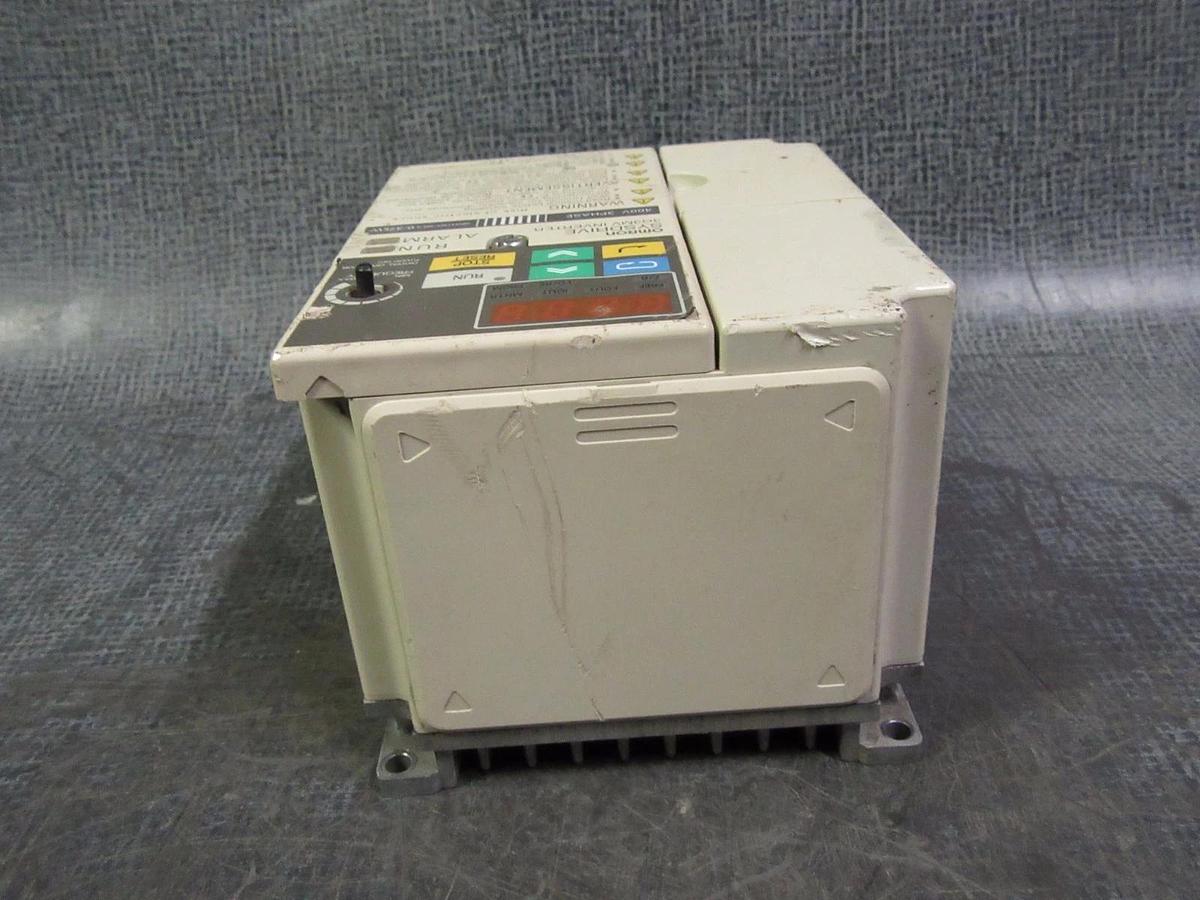 Used OMRON SYSDRIVE INVERTOR 3G3MV-C4002 380-460 VOLT / 0-460 VOLT 0-400HZ