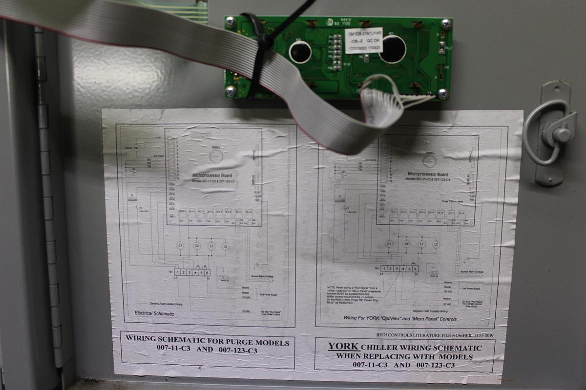 Used TRANE ADAPTIVIEW CHILLER TOUCHSCREEN CONTROL DISPLAY X13760326-03 REV. L