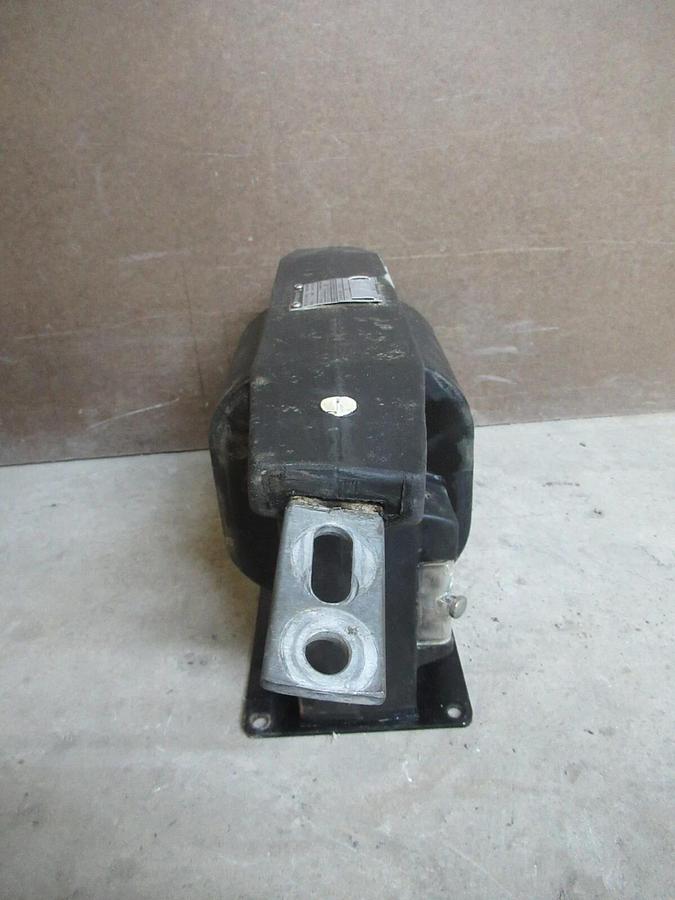 Used WESTINGHOUSE TRANSFORMER CTM-15 592A577G08 50:5 AMPS 25-60 CYCLES **WARRANTY**