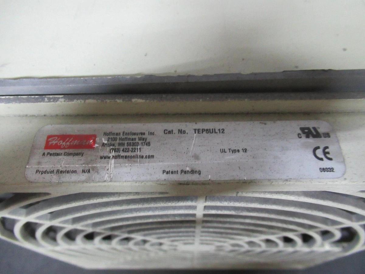Used HOFFMAN AXIAL FAN AND ENCLOSURE 115 VAC 0.31 AMP 200/240 CFM A-6AXFN TFP61UL12