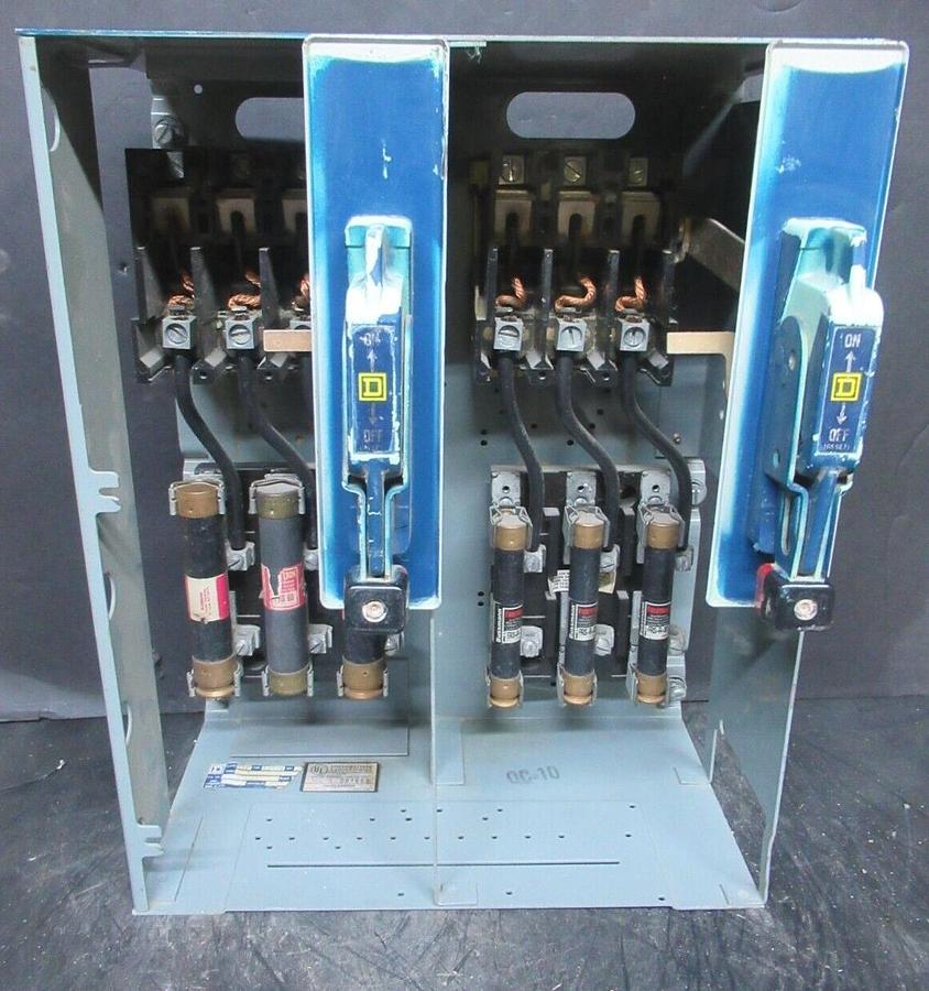 Used SQUARE D MCC MOTOR CONTROL DUAL FEEDER 17" MODEL 4 30/60 AMP FUSES