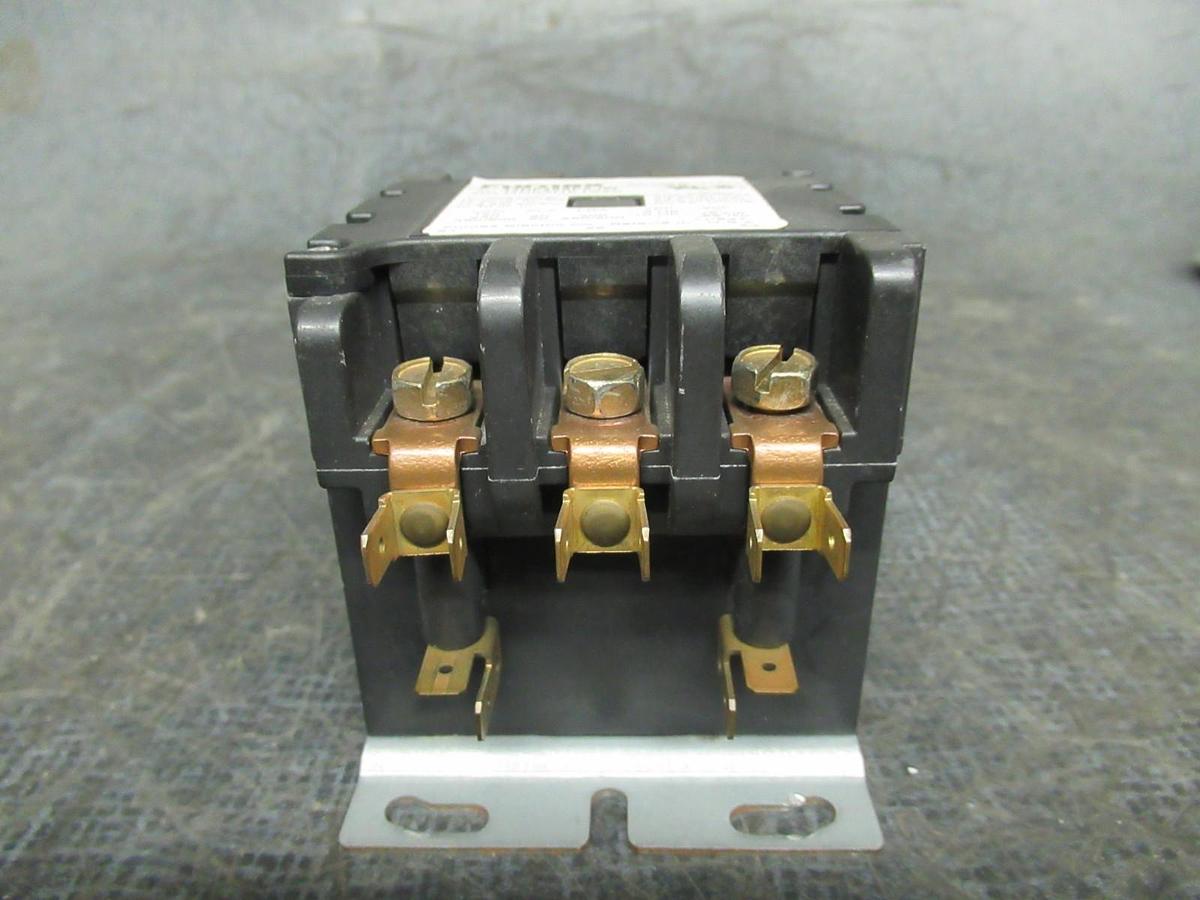 Used FURNAS DEFINITE PURPOSE CONTACTOR 42DF35AFAJW 50 AMP 600V 25HP COIL: 120V