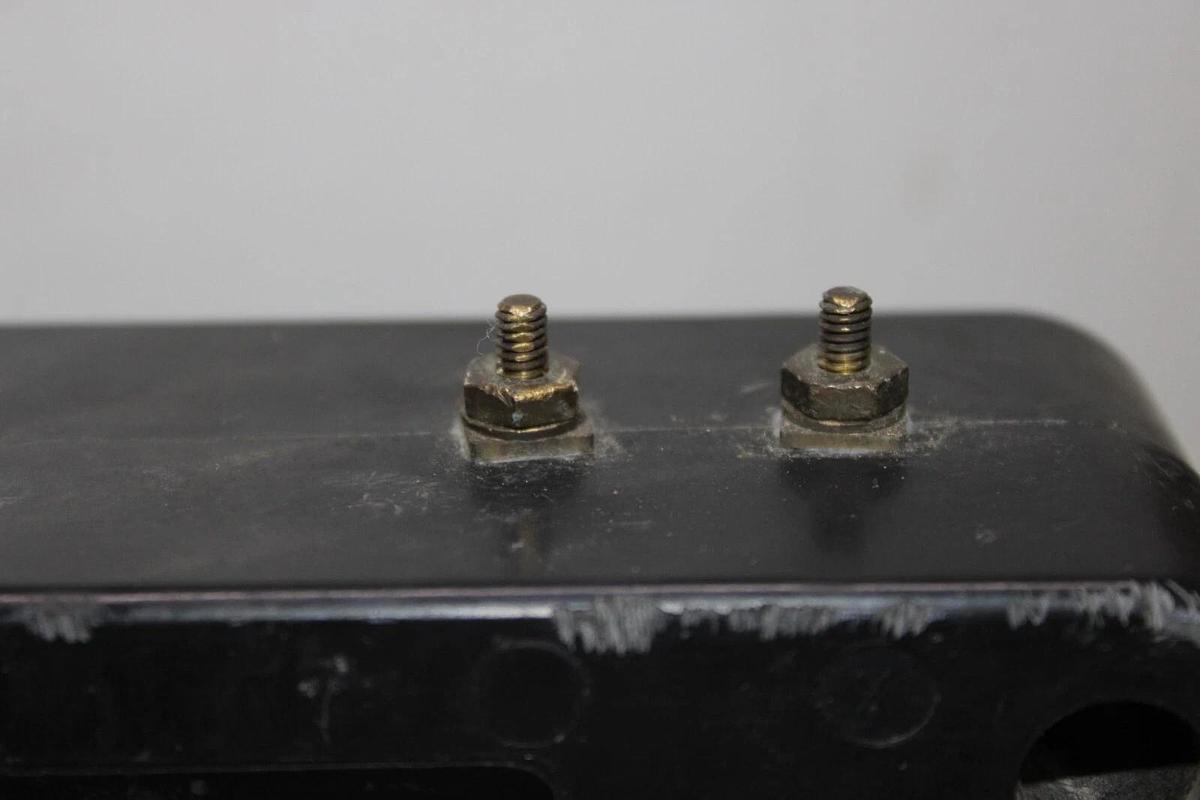 Used INSTRUMENT TRANSFORMER CURRENT TRANSFORMER 100-102 1000:5 50-400HZ 600V