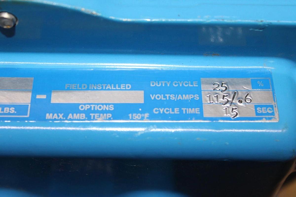 Used VALVCON ACTUATOR VW600S115A 600 IN-LBS 115 VAC 0.6 AMP 15 SEC CYCLE **WARRANTY**