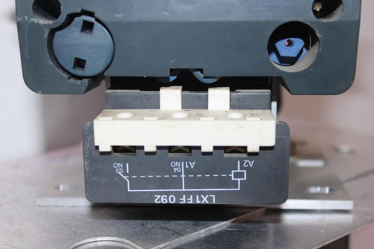 Used TELEMECANIQUE CONTACTOR LC1F115 600 VAC 175 AMP 3-POLE *WARRANTY*
