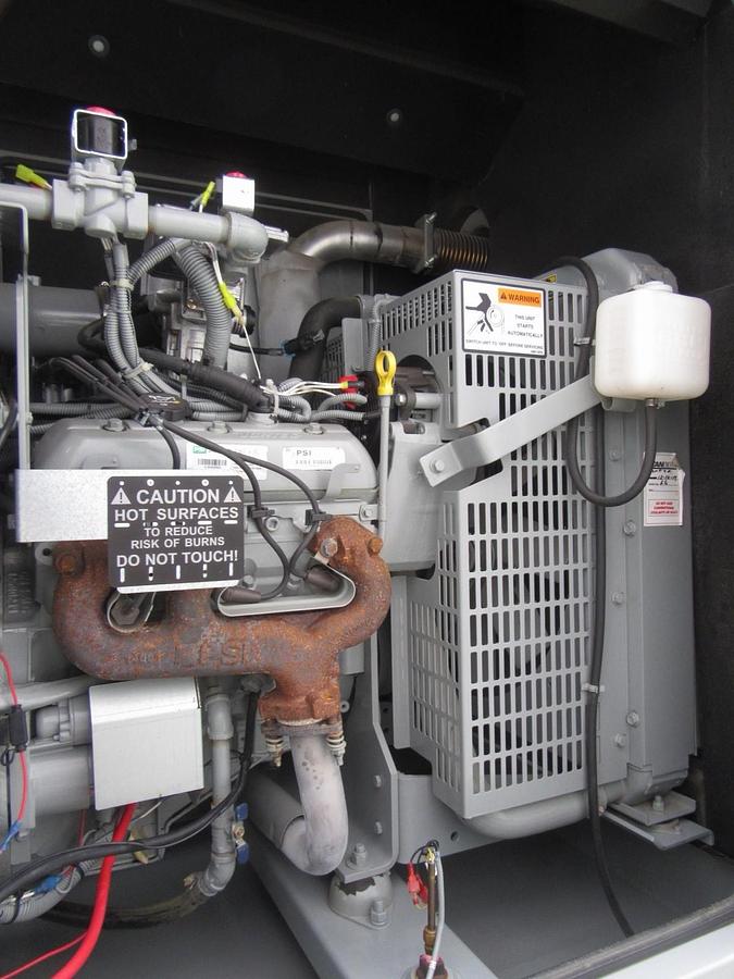 Used 30 KW GENERATOR MTU 4.3 NAT. GAS LP PROPANE 120/240 VOLT 1PH 231 HRS 40KW 2014