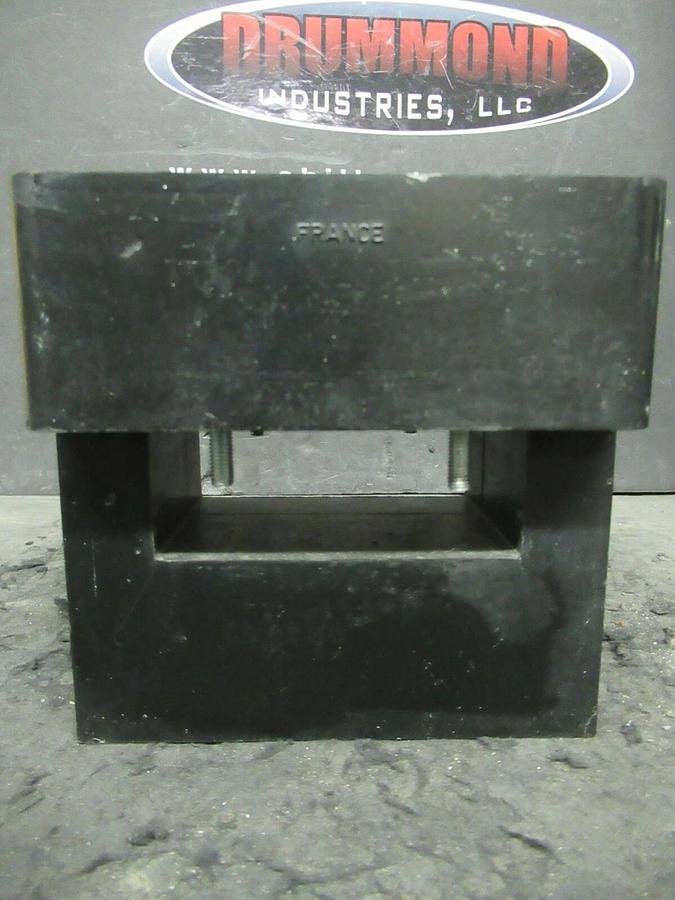 Used MERLIN GERIN NEUTRAL CURRENT SENSOR CT 685 522 A MASTERPACT TRIP 1200 A 685522A