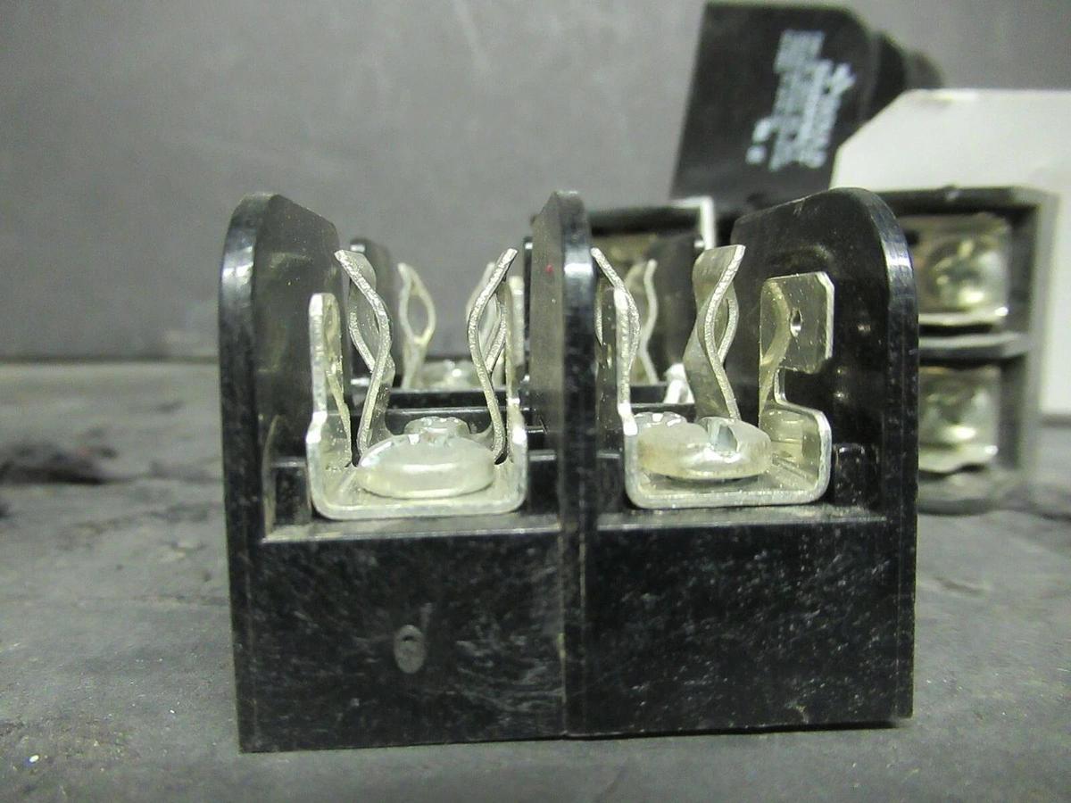 Used LOT OF 3 GOULD SHAWMUT FUSE HOLDER 30312 FOR 30 AMP 600 V FUSES
