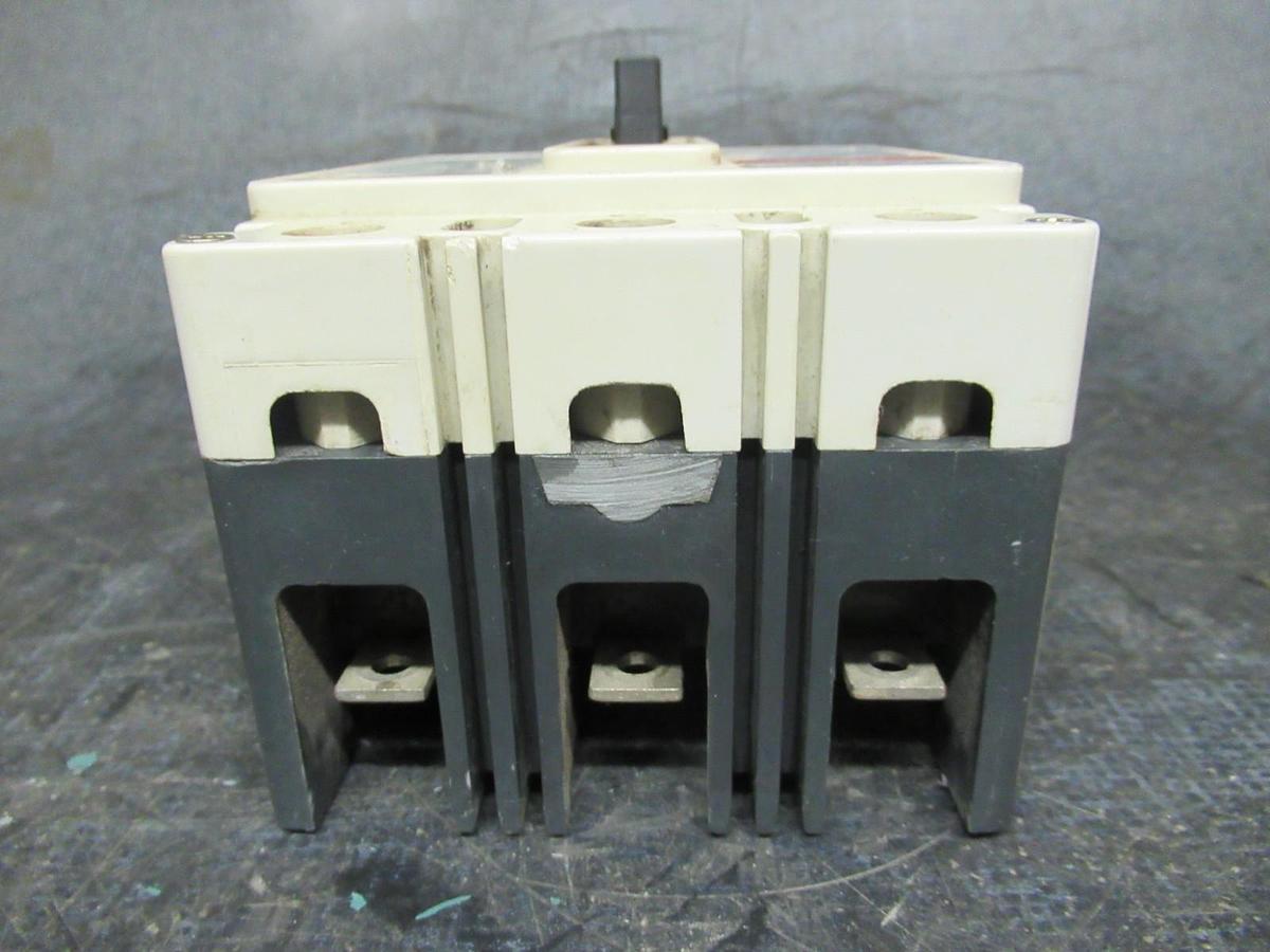 Used CUTLER HAMMER BREAKER EHD3015 15A 480VAC 250VDC 3-POLE **WARRANTY INCLUDED**