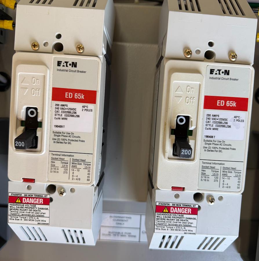 Used CARRIER EVERGREEN / AQUAEDGE CHILLER VFD PANEL 19XVR0414201 41LR4160