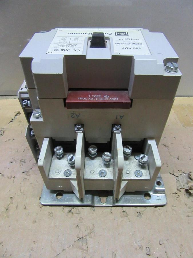 Used CUTLER HAMMER CONTACTOR C25KNE3300 300 AMP 600 VAC 3-PHASE COIL: 110/120 V