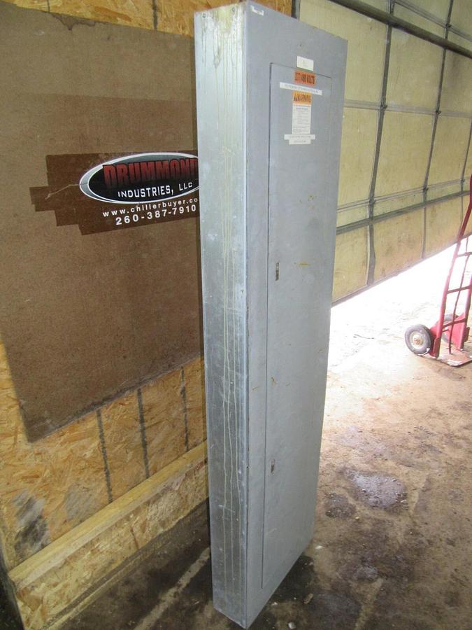 Used 250 AMP SQUARE D EDB / NF PANELBOARD PANEL MAIN LUG 3PH 4W 600 / 480V E1 PB011B