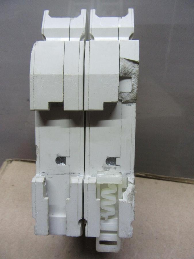 Used SIEMENS CIRCUIT BREAKER CQD240 480/277 VAC 40 AMP 2-POLE **WARRANTY**