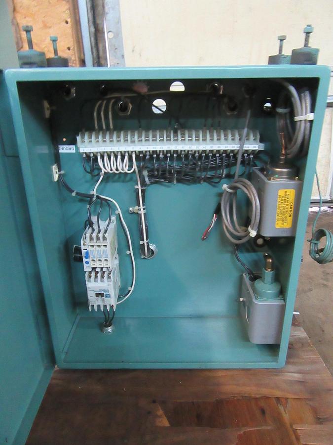 Used TRANE RETROFIT TRACER ADAPTIVIEW CHILLER CONTROL CVHE320 W/ TOUCHSCREEN DISPLAY