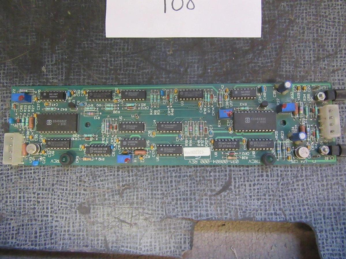 Used YORK CHILLER CONTROL BOARD 031-00804-000 **WARRANTY**