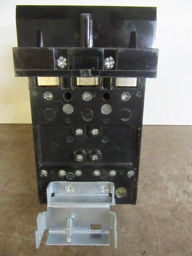 Used SQUARE D I-LINE CIRCUIT BREAKER QDA32125 125 AMP 3-POLE 240 VOLT **WARRANTY**