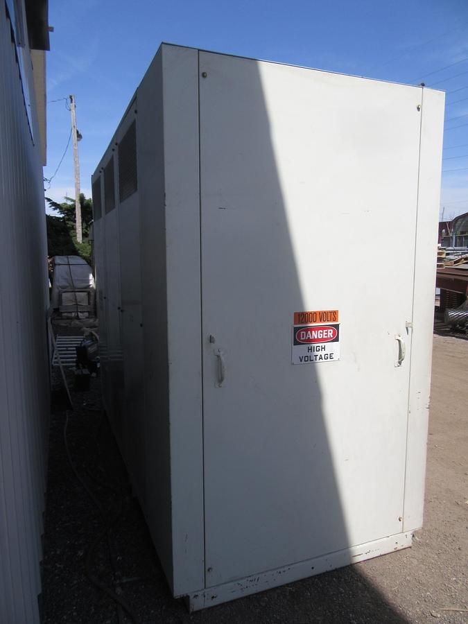 Used 2500 / 3333 KVA SQUARE D TRANSFORMER SUBSTATION INSULATED HV 12470 LV 480
