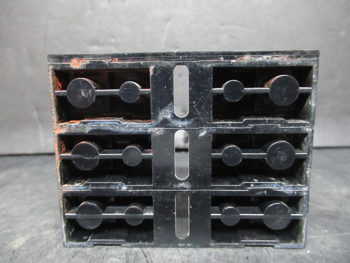 Used GOULD SHAWMUT THREE POLE FUSE BLOCK 30313R 600 VOLT 30 AMP CLASS CC **WARRANTY**