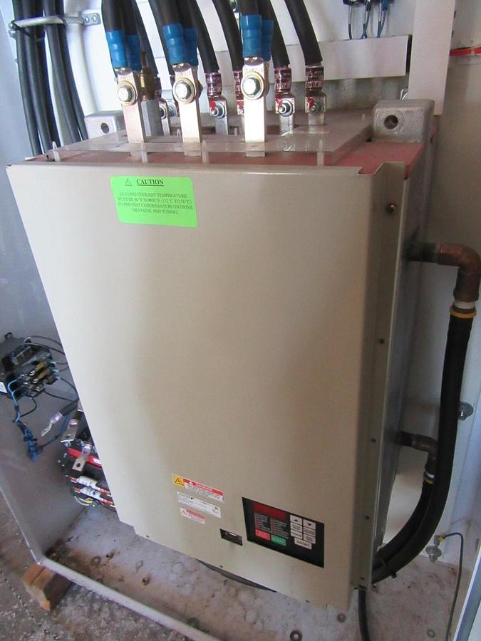 Used MCQUAY RELIANCE ROCKWELL LIQUIFLO VARIABLE SPEED LIQUID COOL DRIVE 344 KVA 414 A